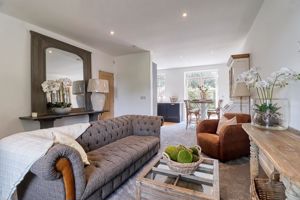 Lounge- click for photo gallery